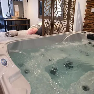 https://2bulles.midi-pyreneeshotels.com