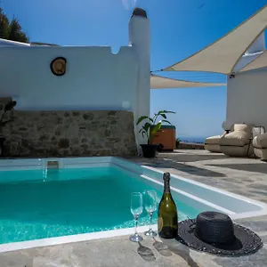 https://casa-annaise-mykonos-cycladic-house-with-jacuzzi.hotels-in-mykonosisland.net